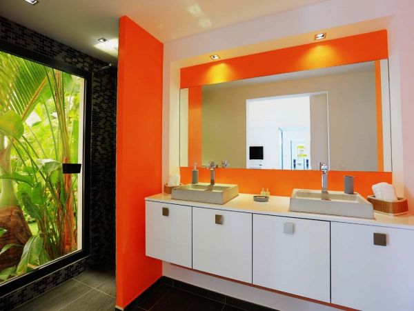 St. Barts Home 985665
