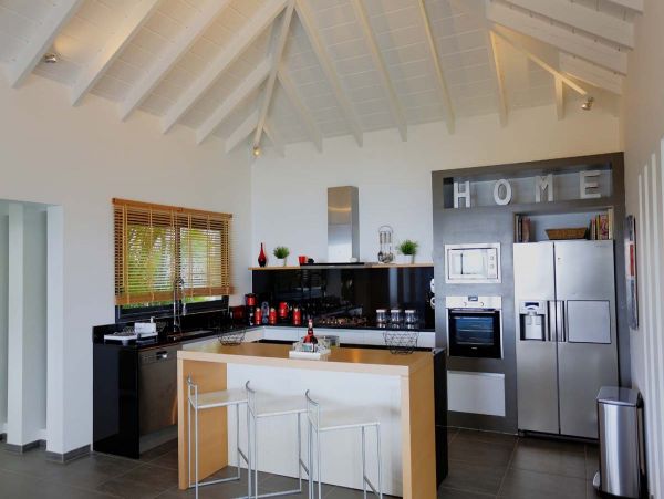St. Barts Home 985665