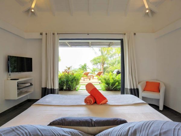 St. Barts Home 985665
