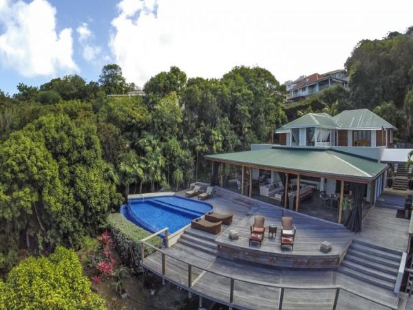 St. Barts Home 985666