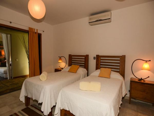 St. Barts Home 985666