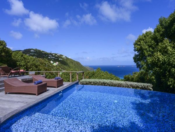 St. Barts Home 985666