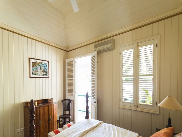 St. Barts Home 985667