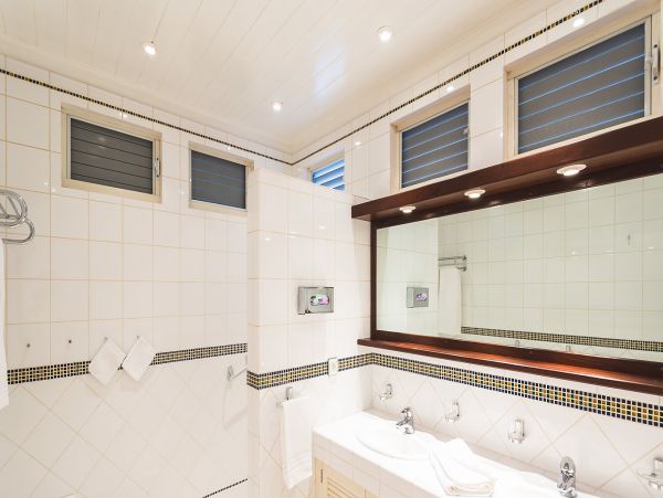 St. Barts Home 985667