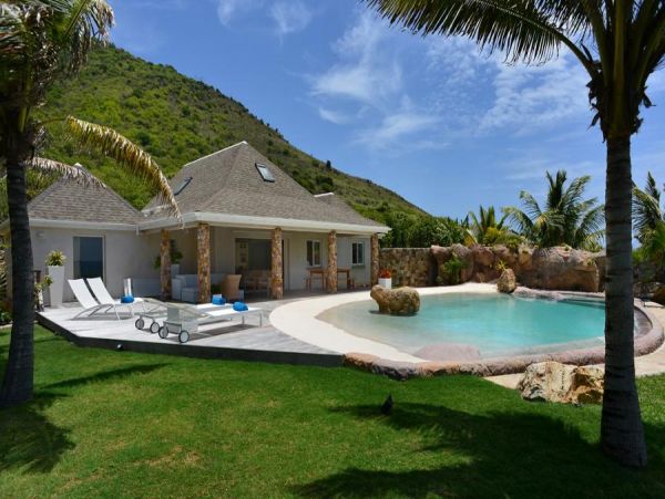 St. Barts Home 985668