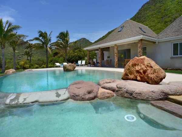 St. Barts Home 985668
