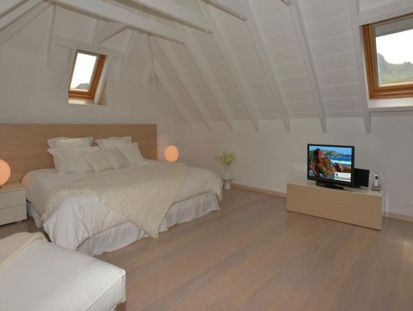St. Barts Home 985668