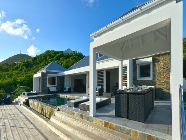 St. Barts Home 985669