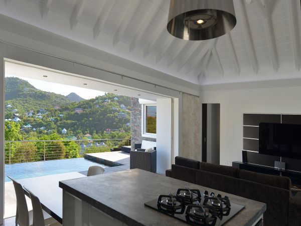 St. Barts Home 985669