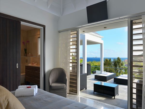 St. Barts Home 985669