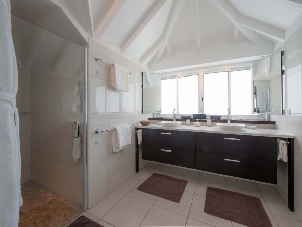 St. Barts Home 985671