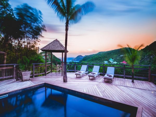 St. Barts Home 985672