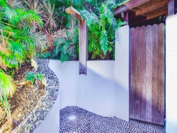 St. Barts Home 985672
