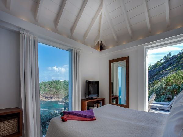 St. Barts Home 985674