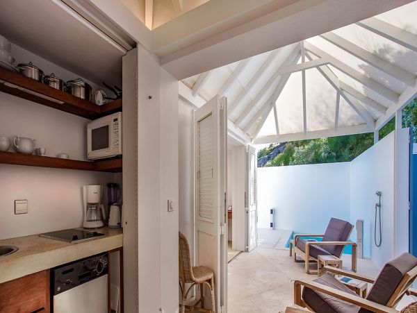 St. Barts Home 985674