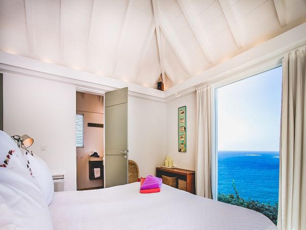 St. Barts Home 985674