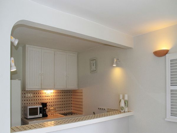St. Barts Home 985676