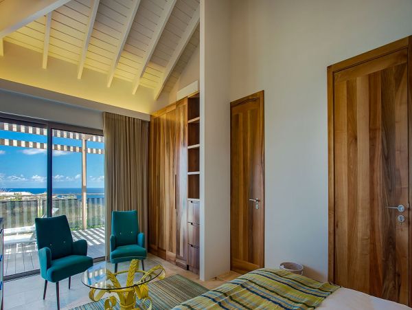 St. Barts Home 985677