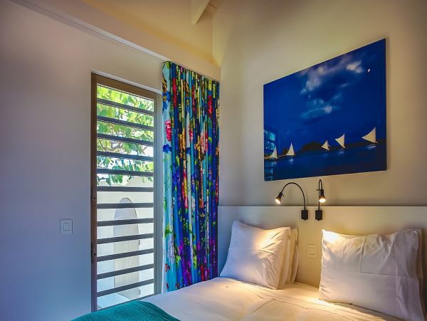 St. Barts Home 985677