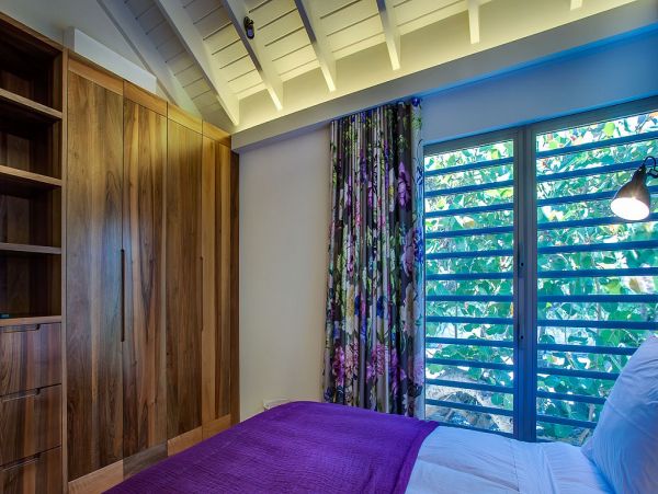 St. Barts Home 985677