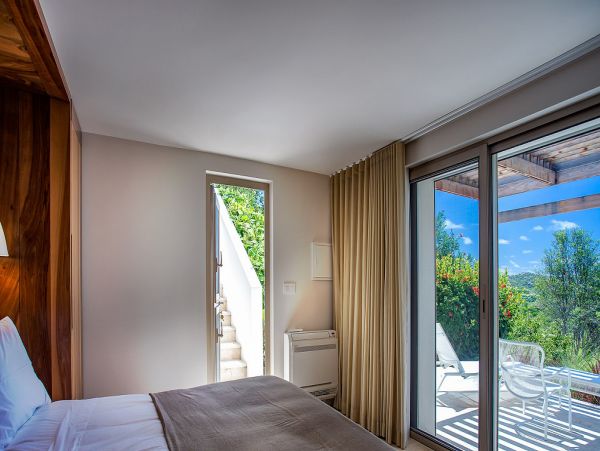 St. Barts Home 985677