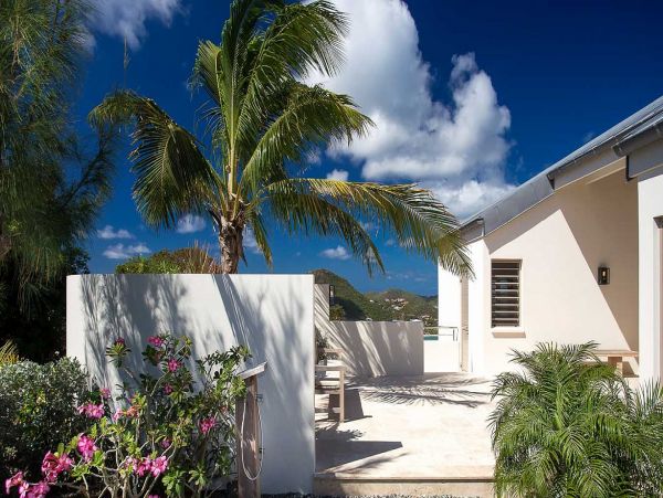 St. Barts Home 985677