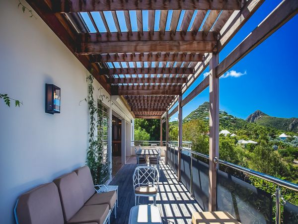 St. Barts Home 985677