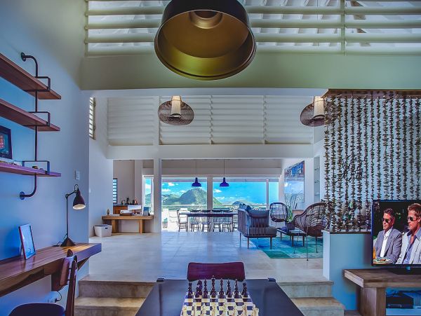 St. Barts Home 985677