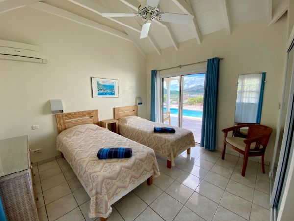 St. Barts Home 985681