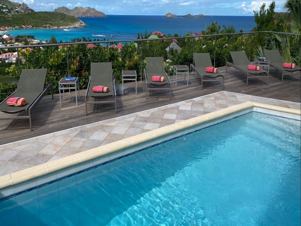 St. Barts Home 985681
