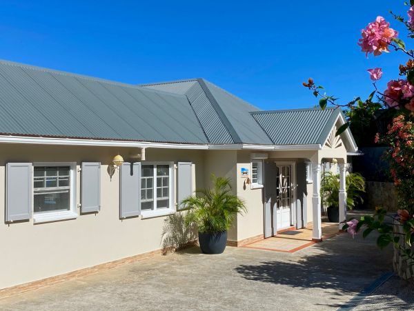 St. Barts Home 985681