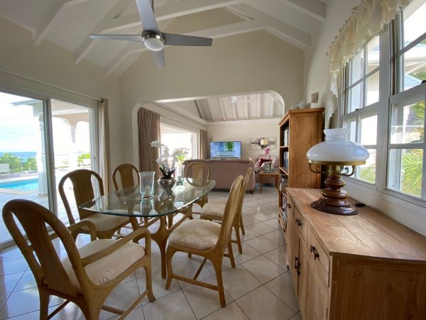 St. Barts Home 985681