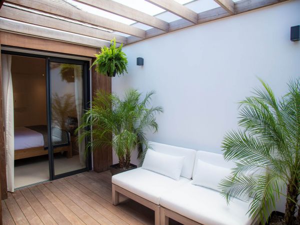 St. Barts Home 985682