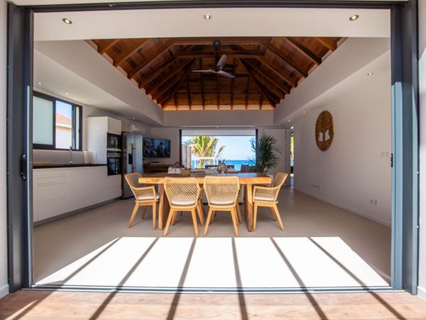 St. Barts Home 985682
