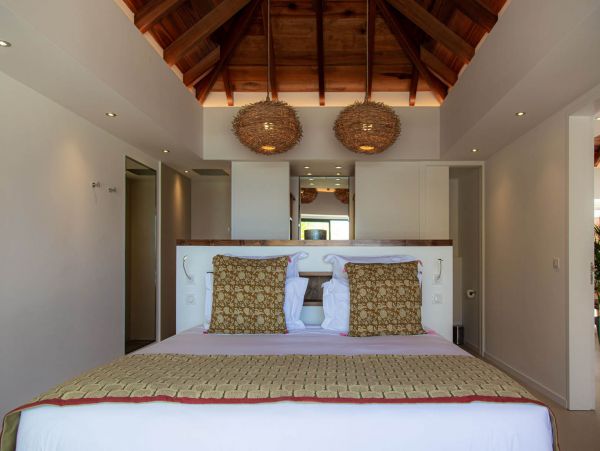 St. Barts Home 985682