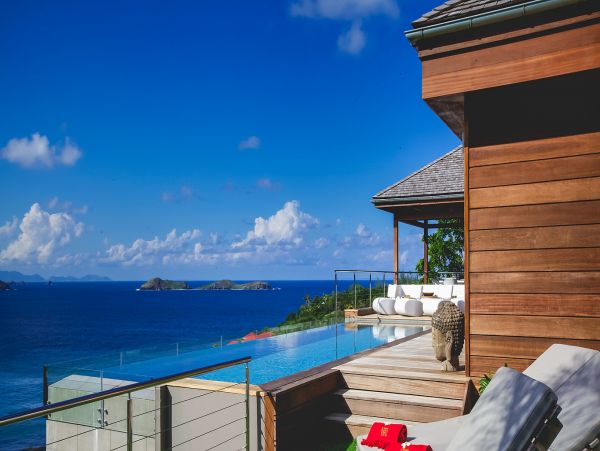 St. Barts Home 985684