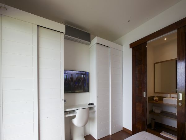 St. Barts Home 985684