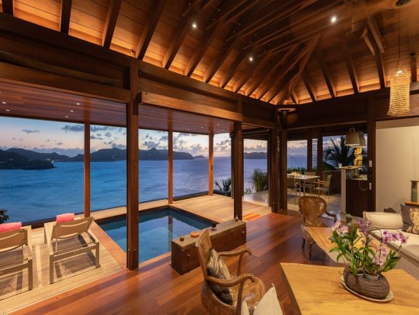 St. Barts Home 985685