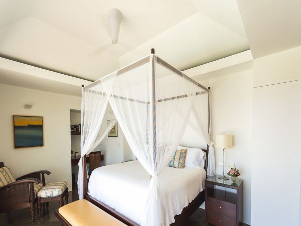 St. Barts Home 985688