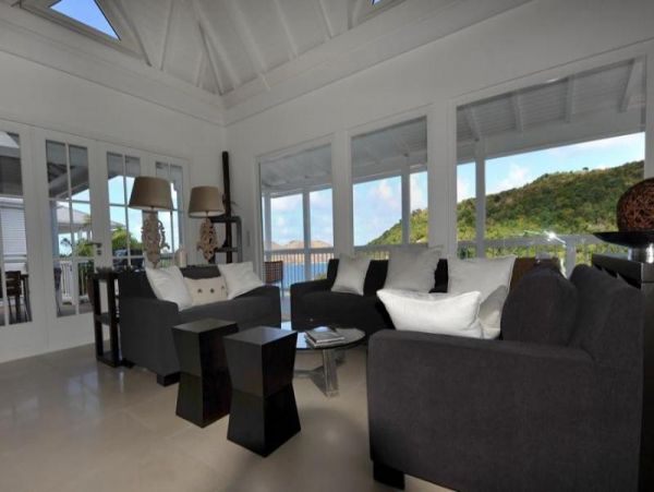 St. Barts Home 985690