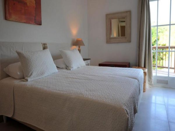 St. Barts Home 985690