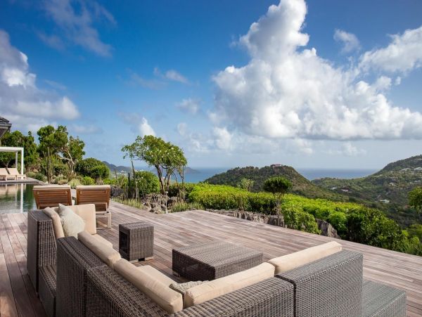 St. Barts Home 985691