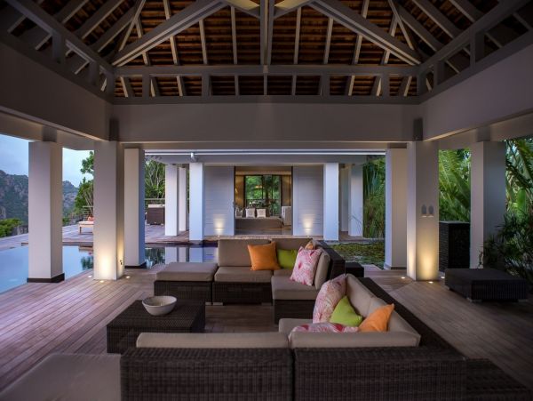 St. Barts Home 985691