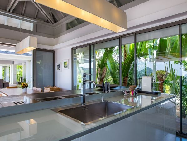 St. Barts Home 985691