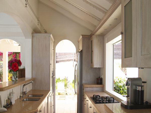 St. Barts Home 985693