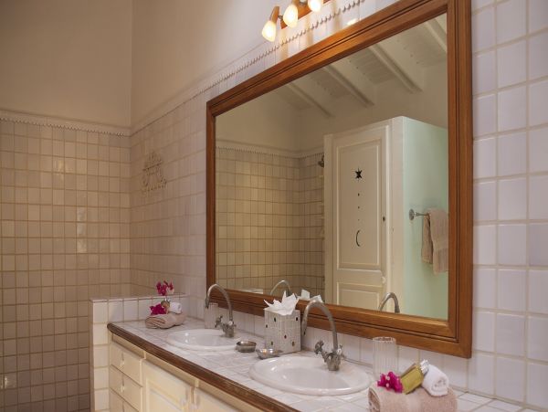 St. Barts Home 985693