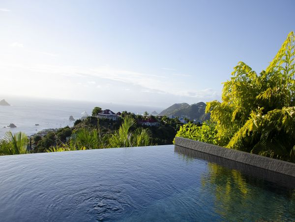St. Barts Home 985695