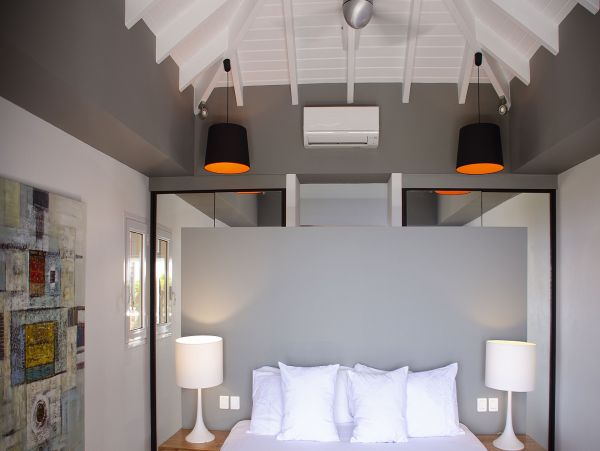 St. Barts Home 985695