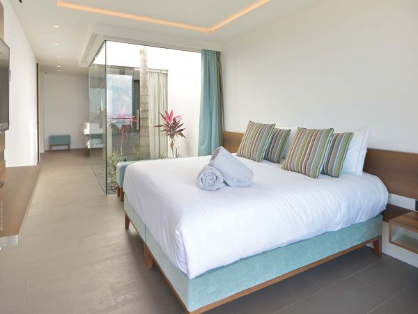 St. Barts Home 985696