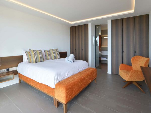 St. Barts Home 985696